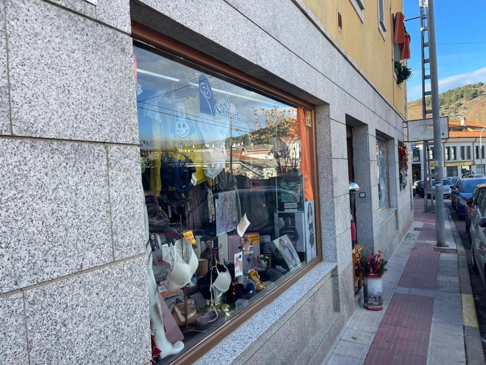 Premise for Sale in Moralzarzal