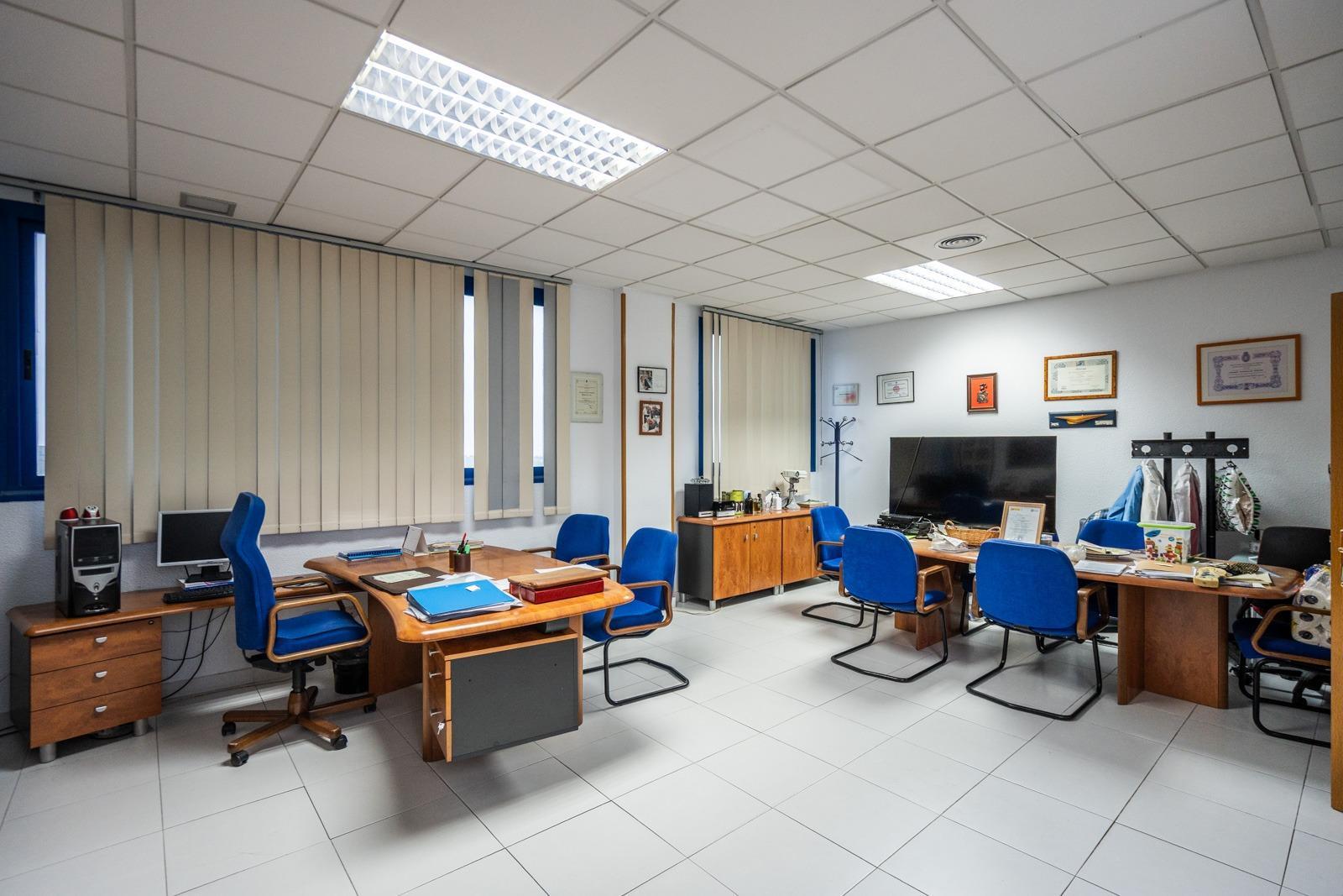 Industrial Unit for Sale in Colmenar Viejo