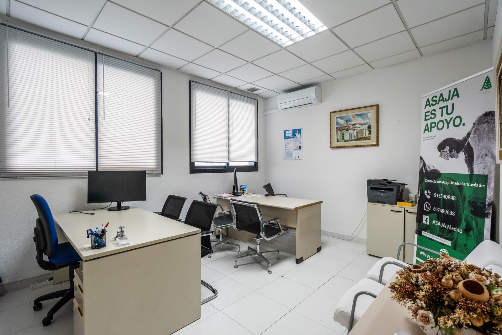 Industrial Unit for Sale in Colmenar Viejo