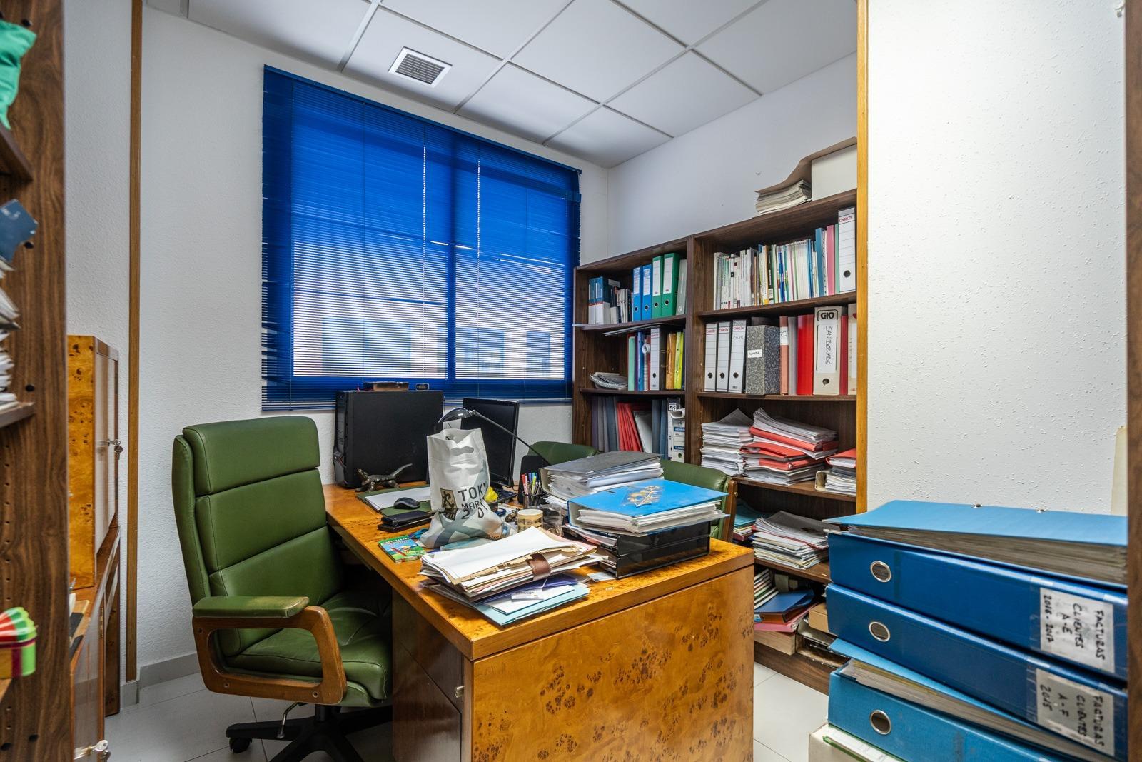 Industrial Unit for Sale in Colmenar Viejo