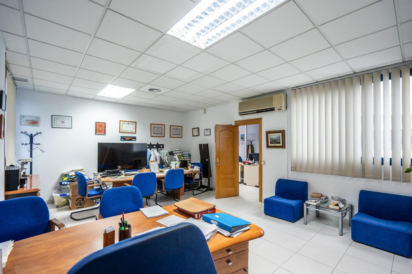 Industrial Unit for Sale in Colmenar Viejo