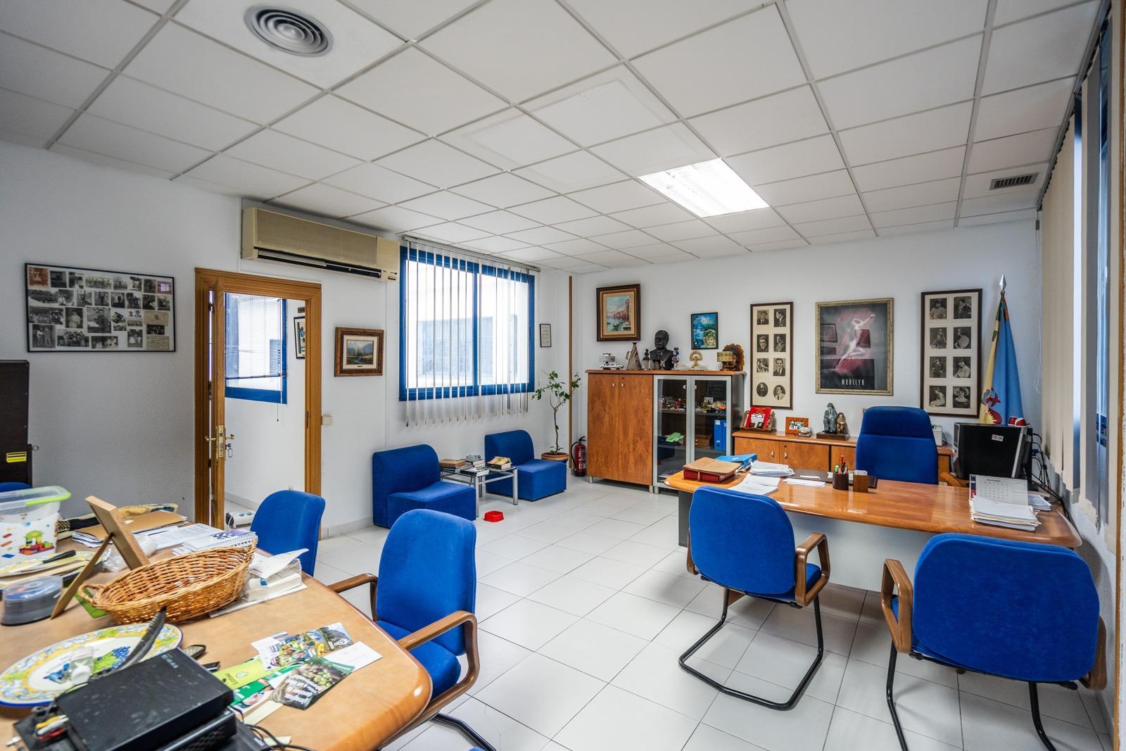 Industrial Unit for Sale in Colmenar Viejo