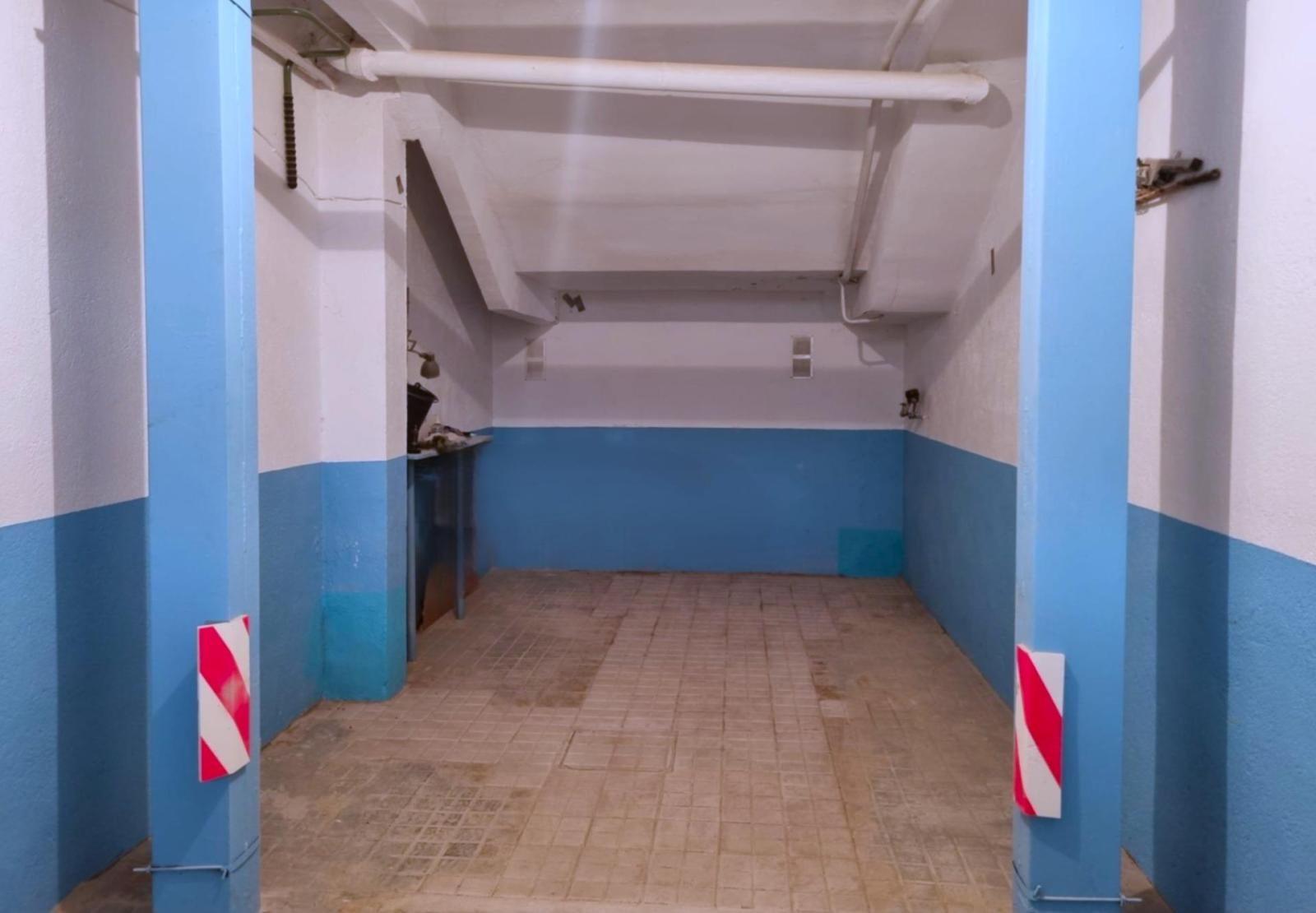 Garage for Sale in Madrid