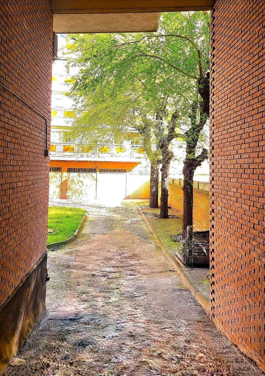 Garage for Sale in Madrid