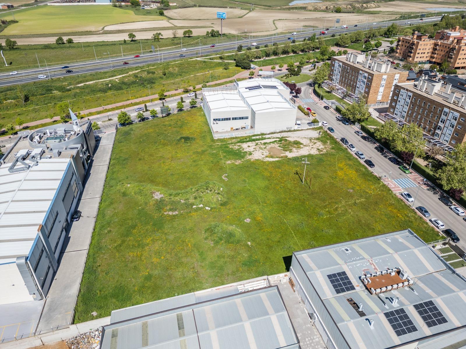 Plot for Sale in Parla