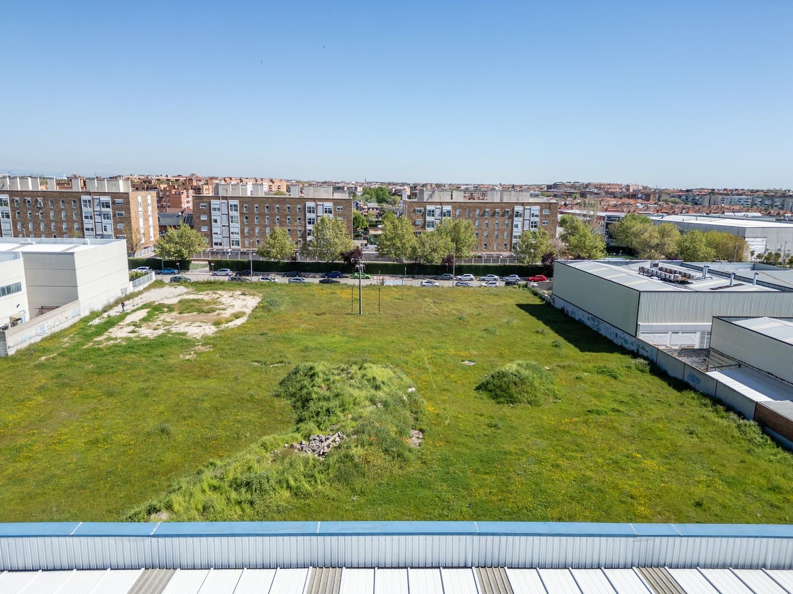 Plot for Sale in Parla