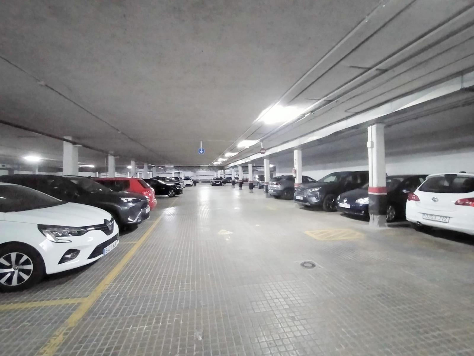 Garage for Sale in Madrid