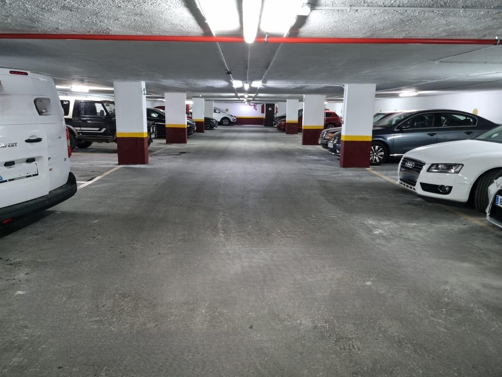 Garage for Sale in Madrid