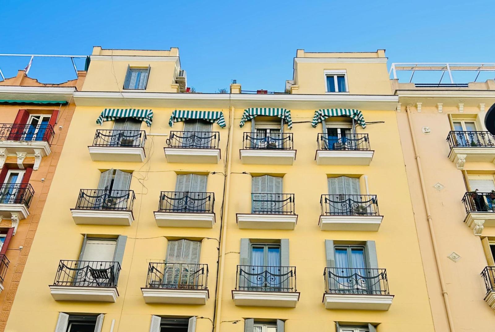 Flat for Sale in Madrid