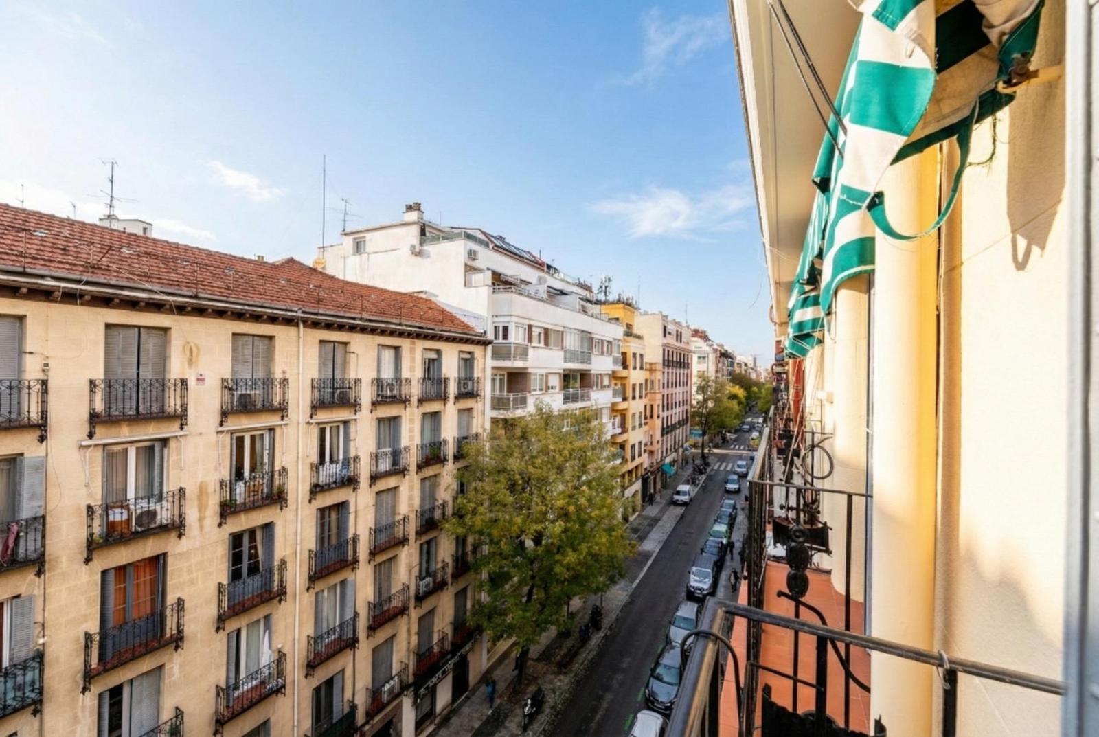 Flat for Sale in Madrid
