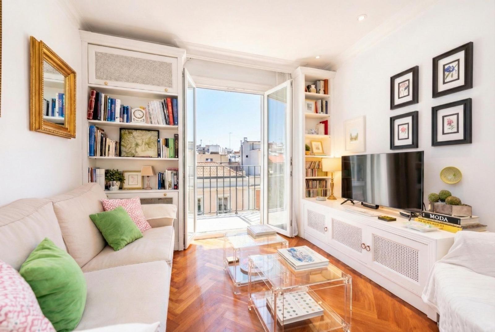 Flat for Sale in Madrid