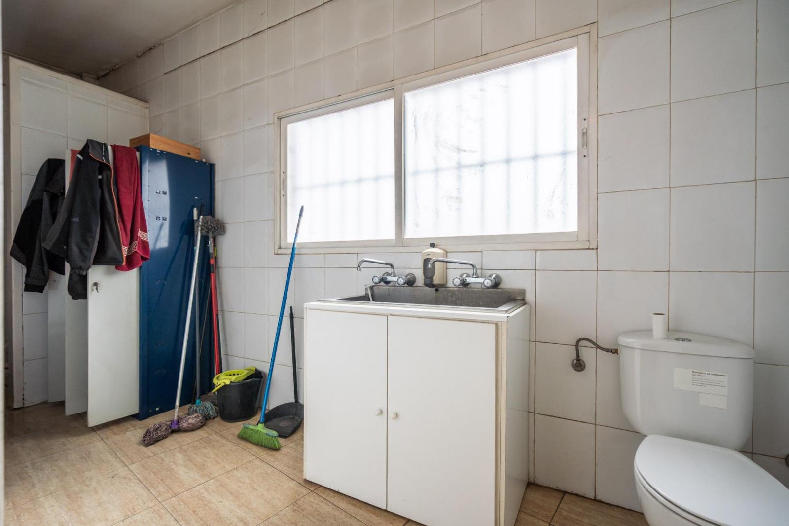 Industrial Unit for Sale in Griñón