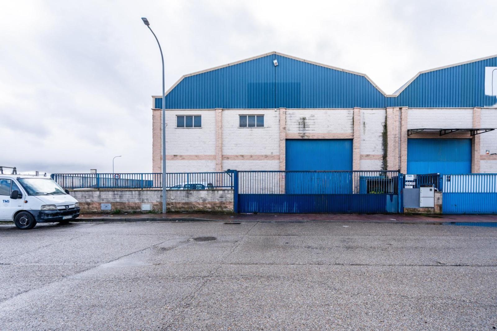 Industrial Unit for Sale in Griñón