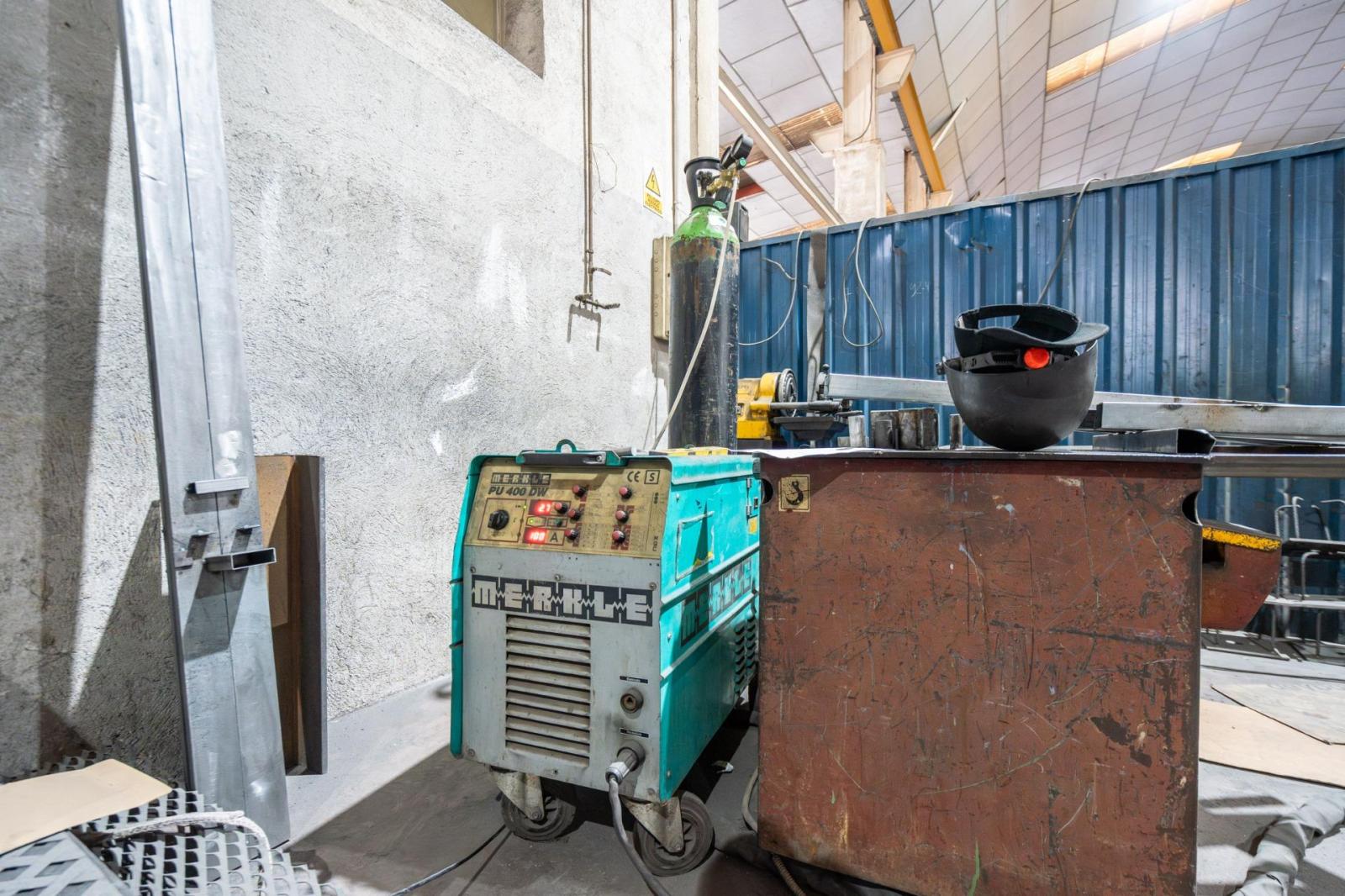 Industrial Unit for Sale in Griñón