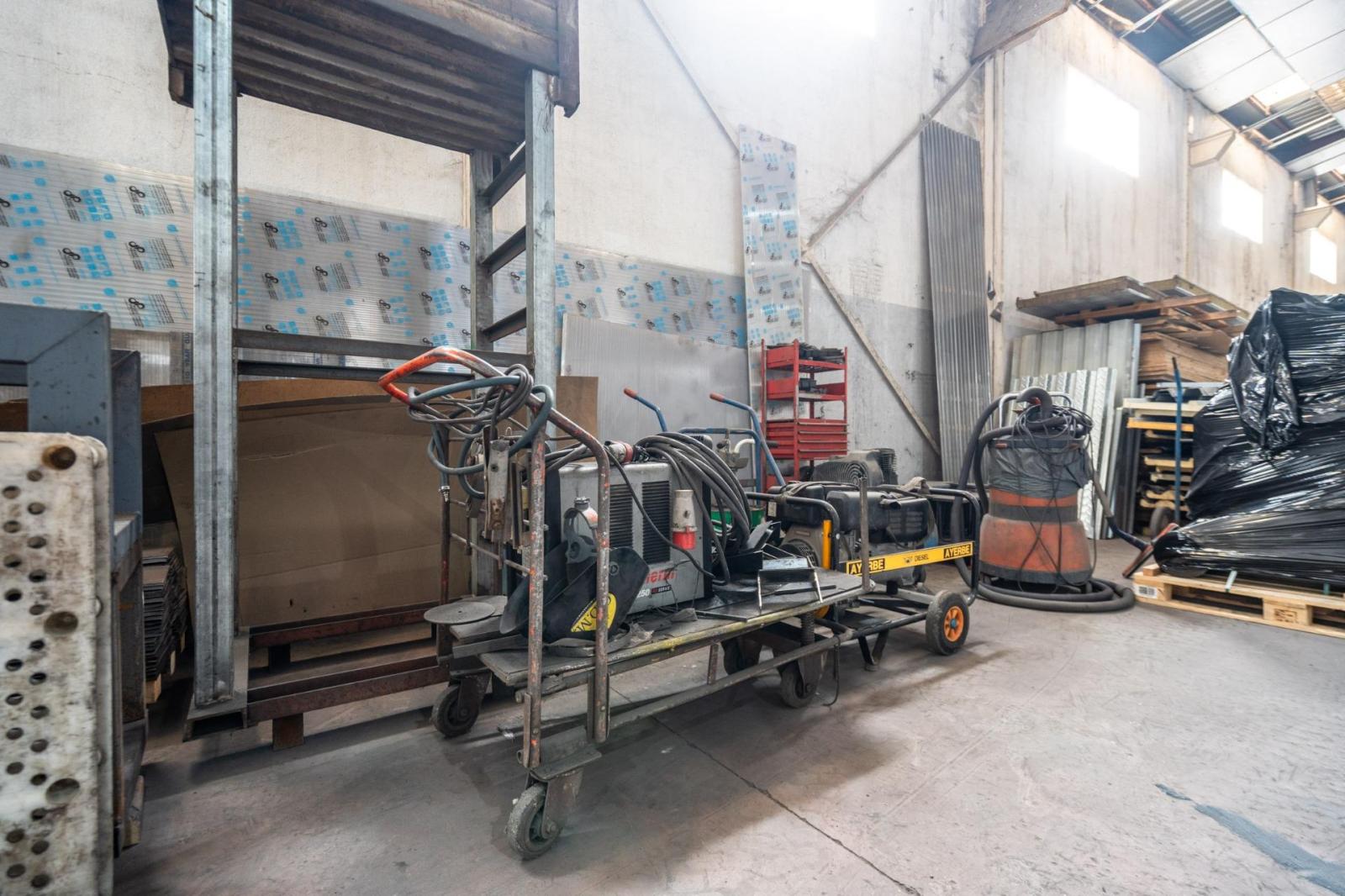 Industrial Unit for Sale in Griñón