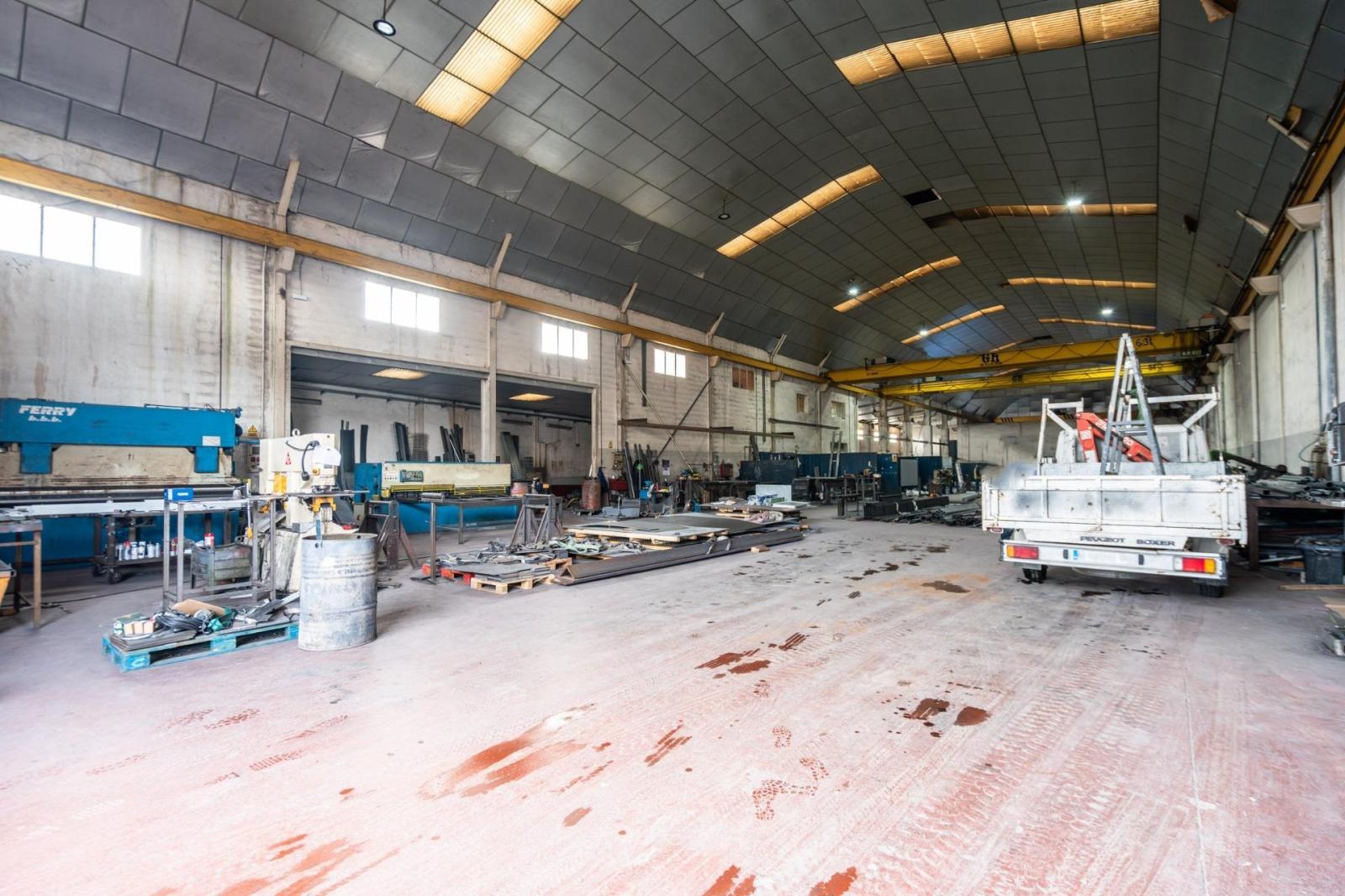 Industrial Unit for Sale in Griñón