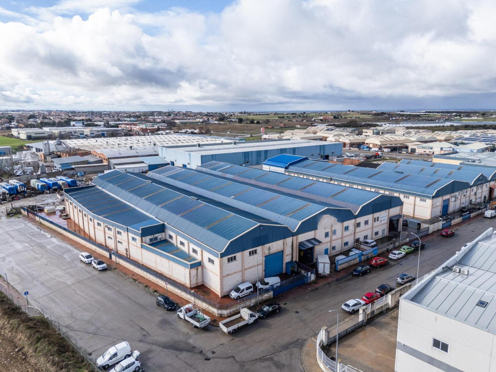 Industrial Unit for Sale in Griñón