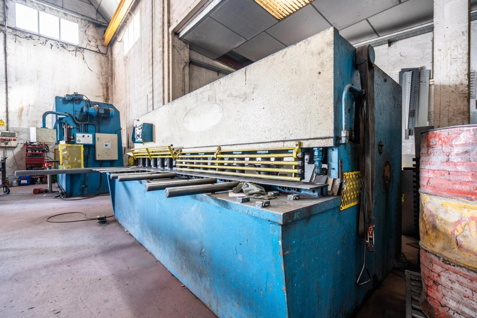 Industrial Unit for Sale in Griñón