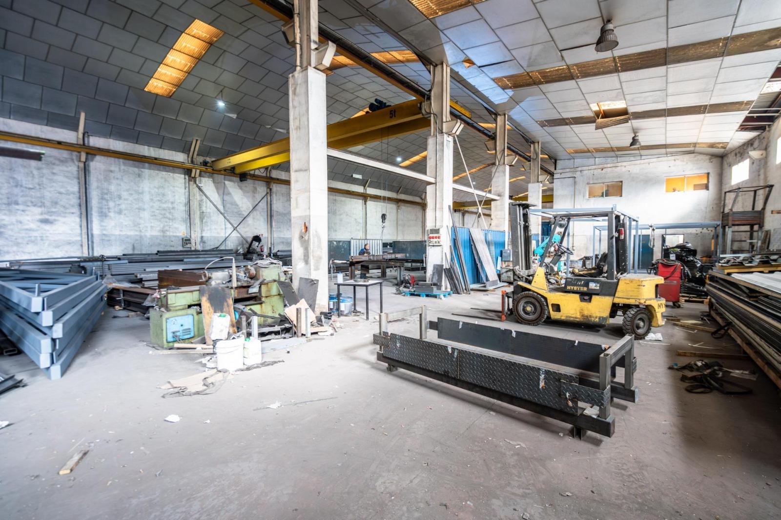 Industrial Unit for Sale in Griñón