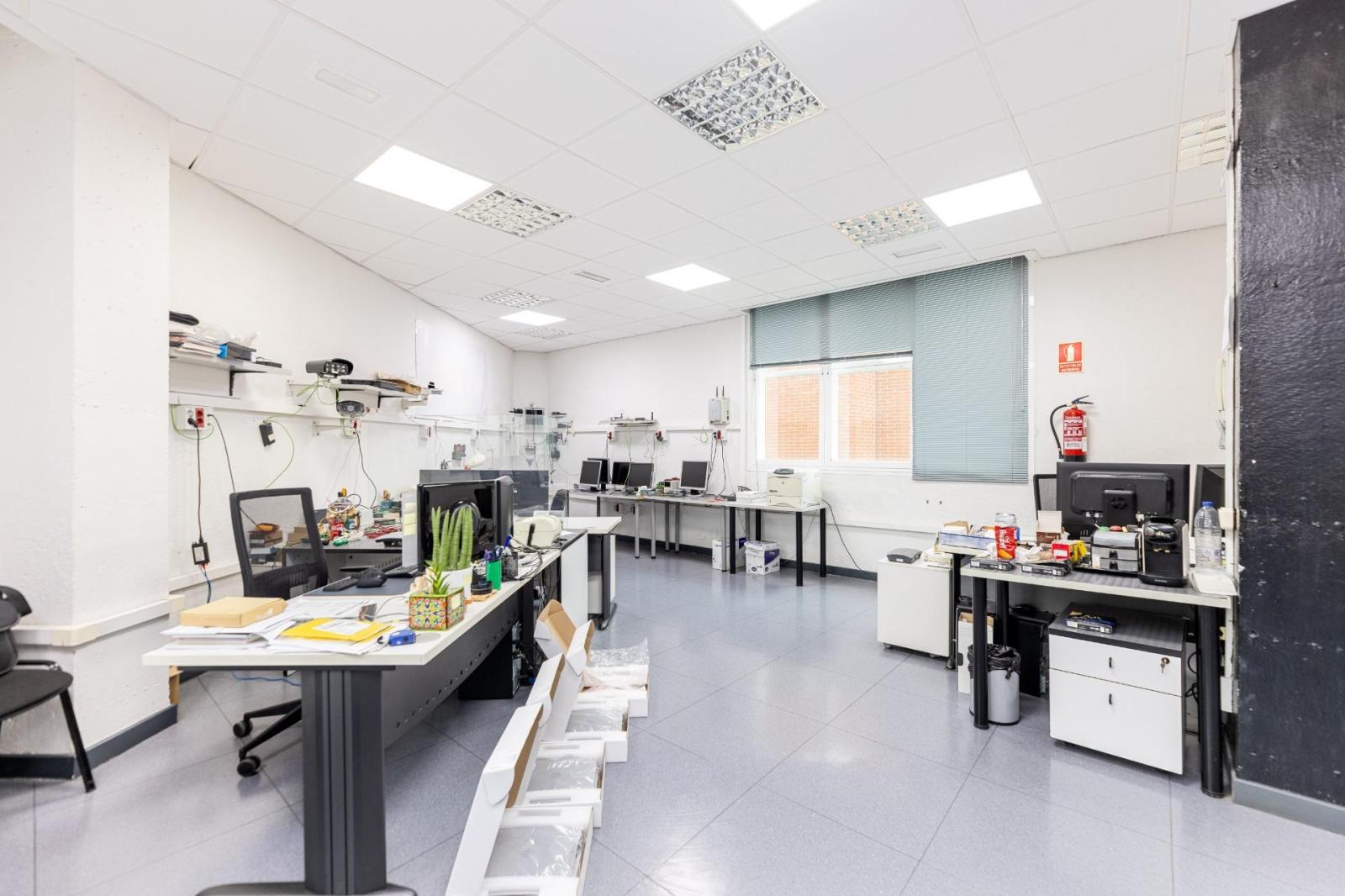 Industrial Unit for Sale in Madrid