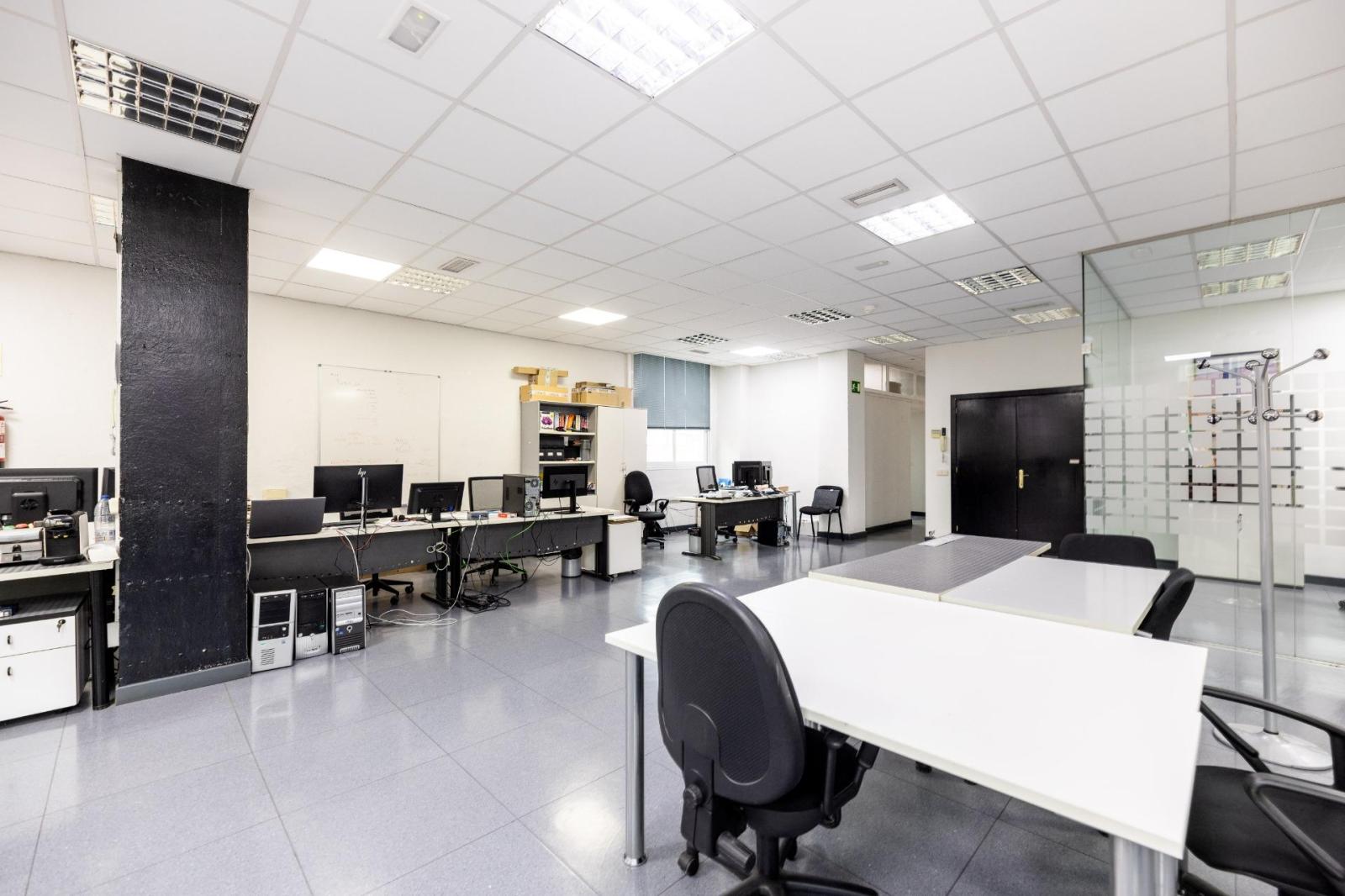 Industrial Unit for Sale in Madrid
