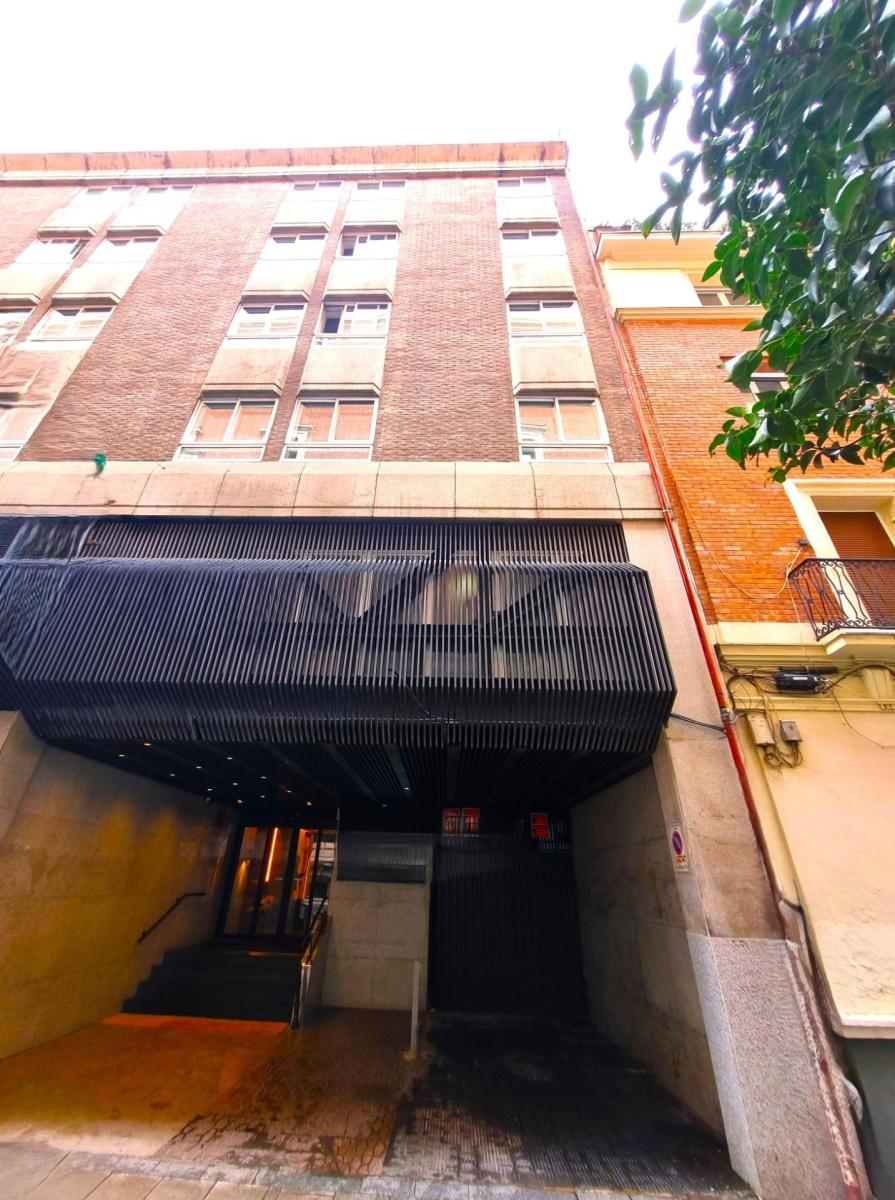 Garage for Sale in Madrid