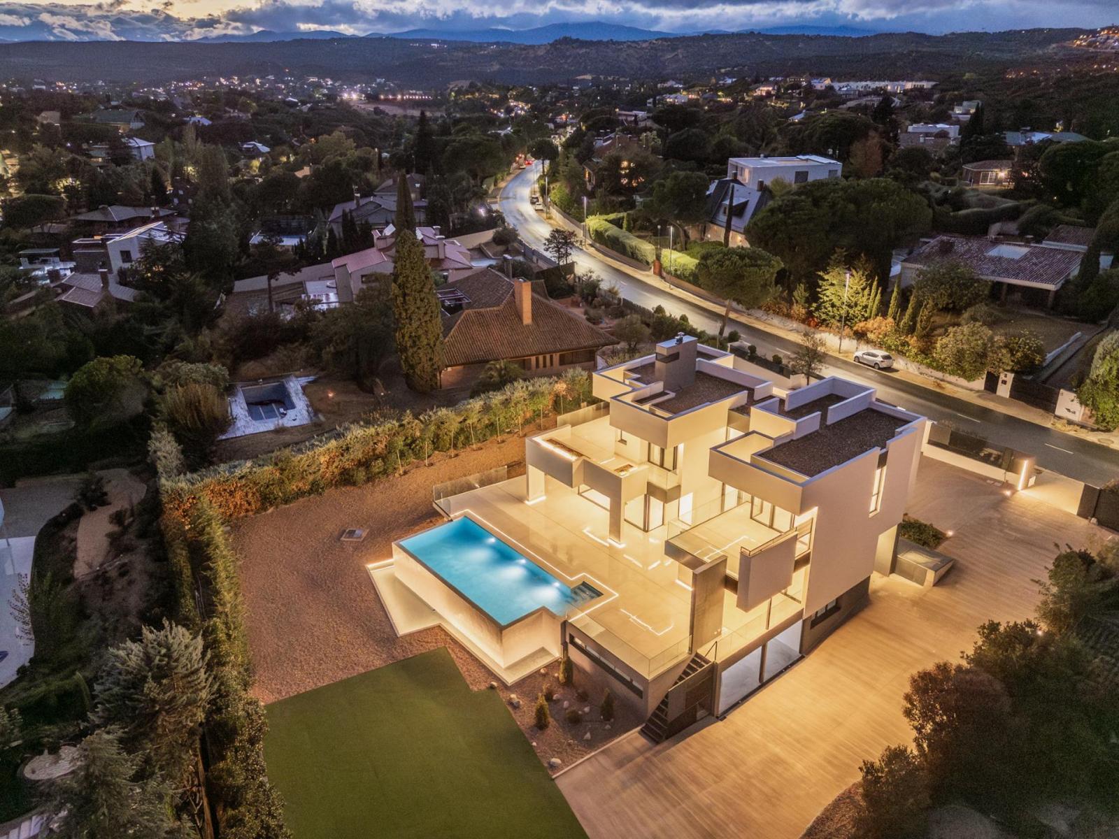 Chalet for Sale in Las Rozas de Madrid