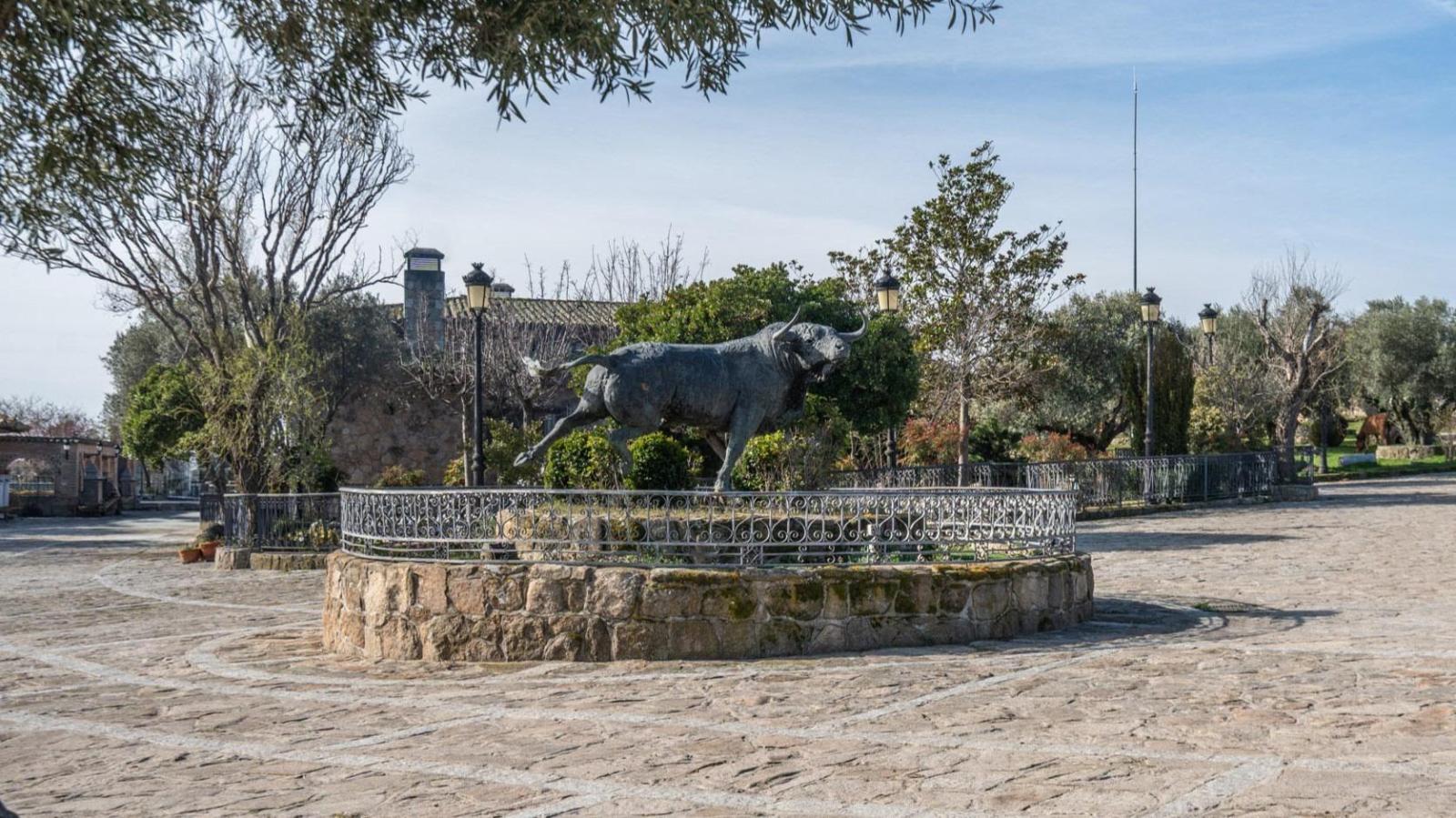 Plot for Sale in Robledo de Chavela