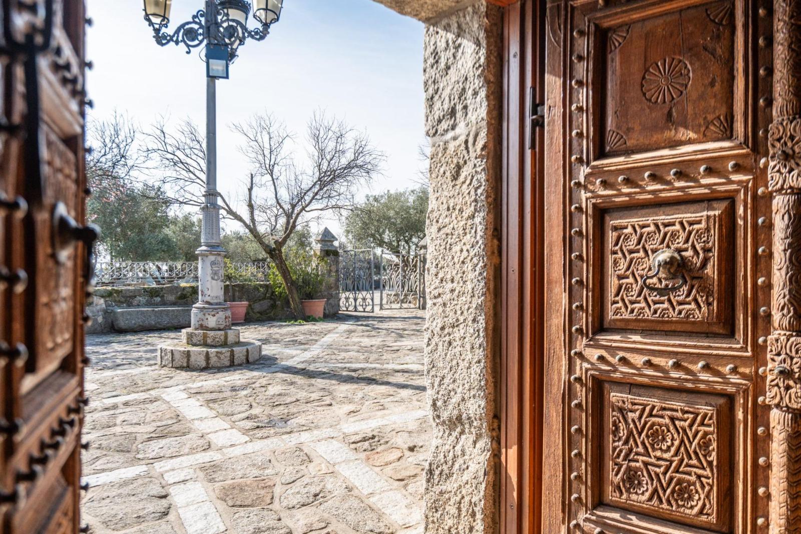 Plot for Sale in Robledo de Chavela