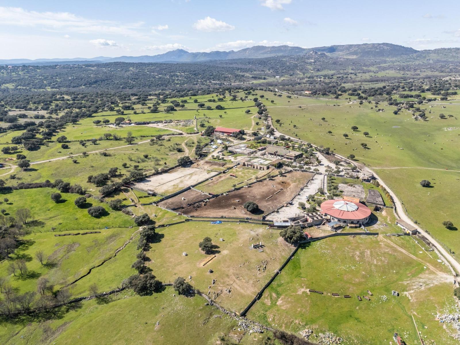 Plot for Sale in Robledo de Chavela