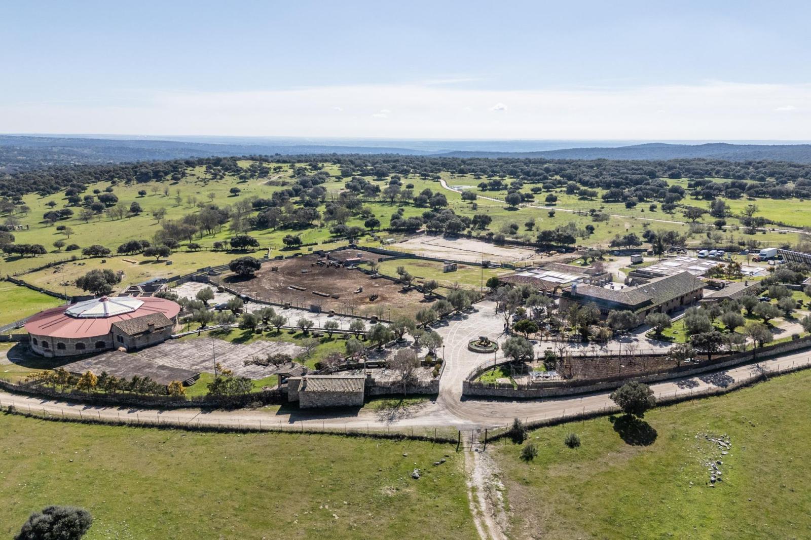 Plot for Sale in Robledo de Chavela