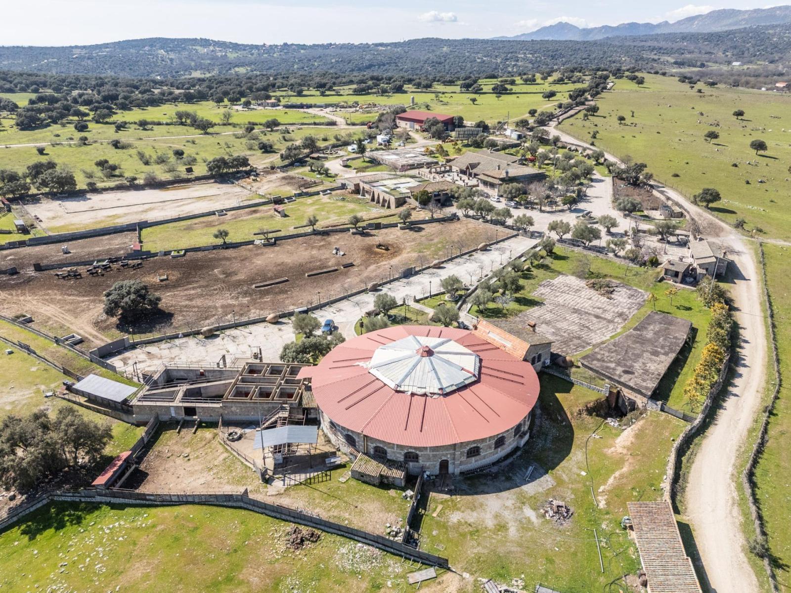 Plot for Sale in Robledo de Chavela