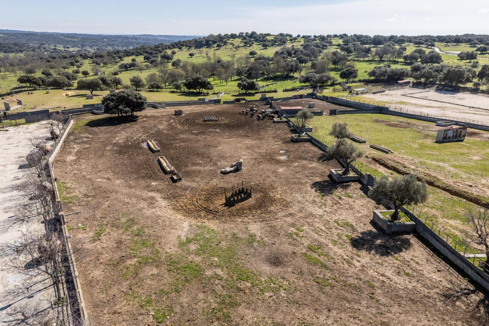 Plot for Sale in Robledo de Chavela