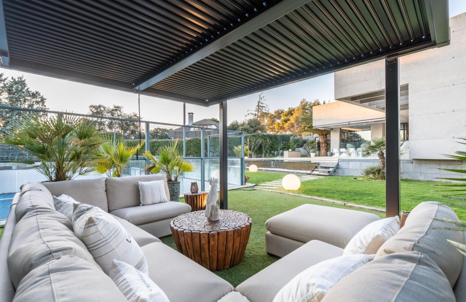 Villa for Sale in Villaviciosa de Odón