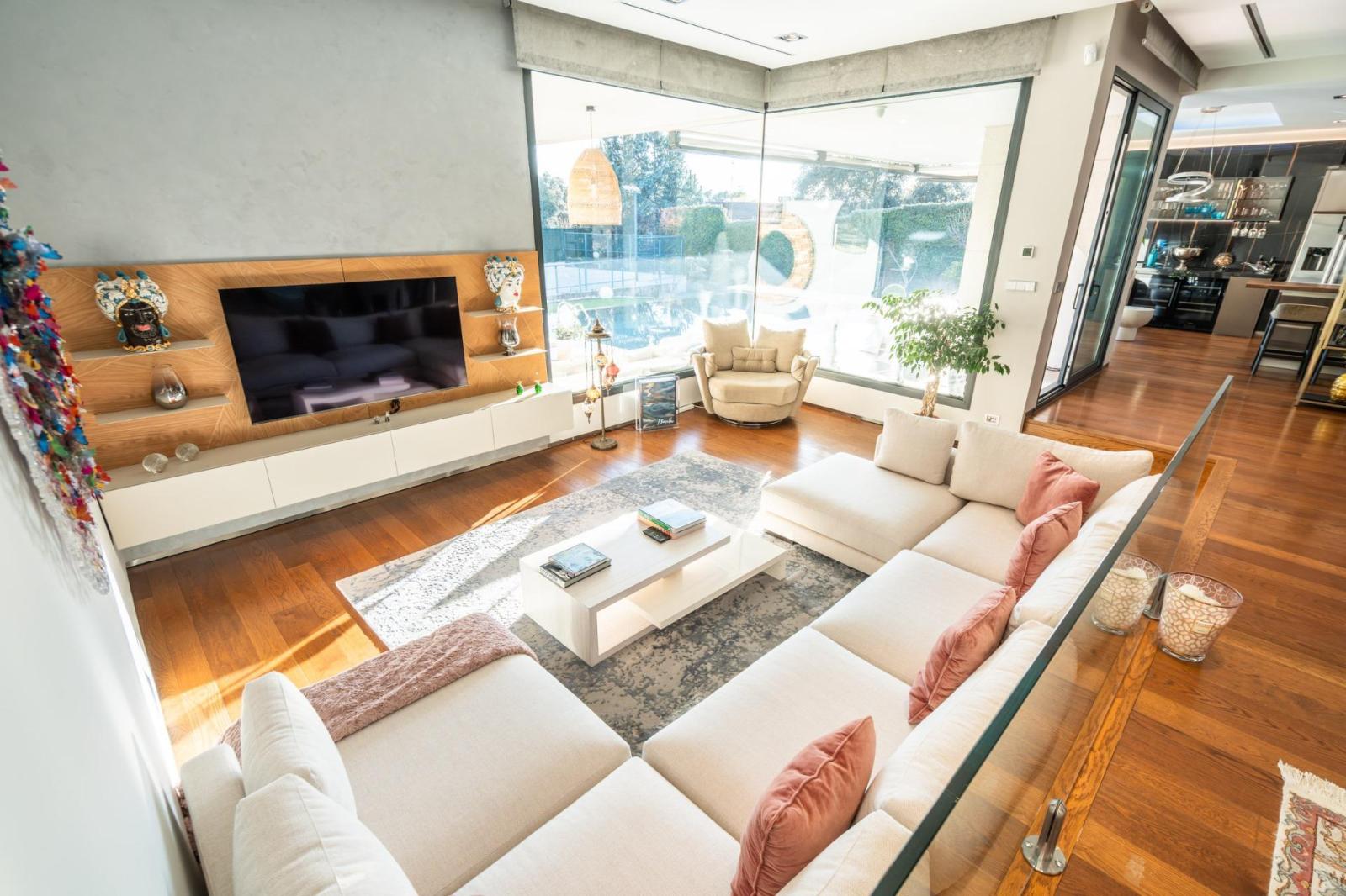Villa for Sale in Villaviciosa de Odón