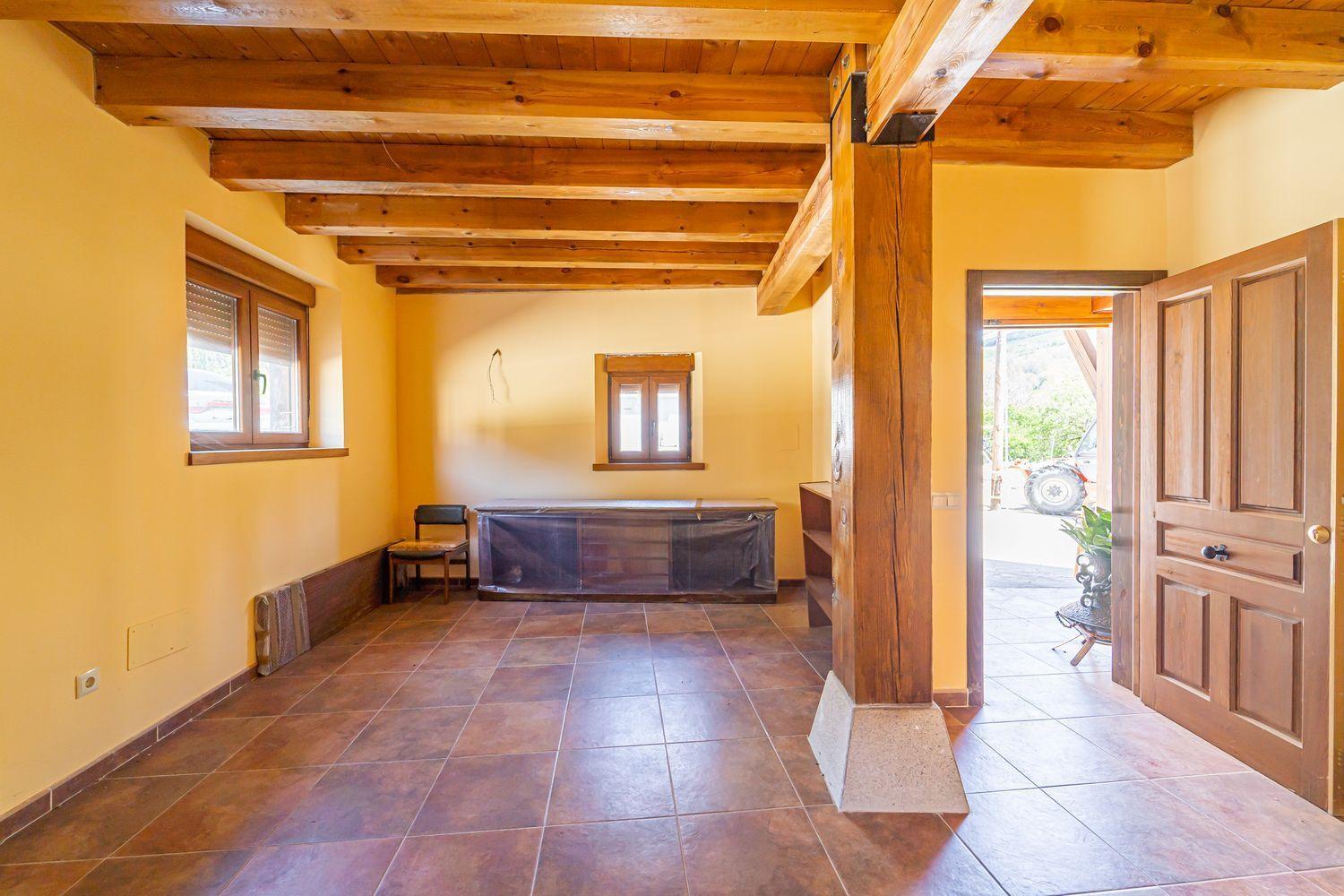 Chalet for Sale in Somosierra