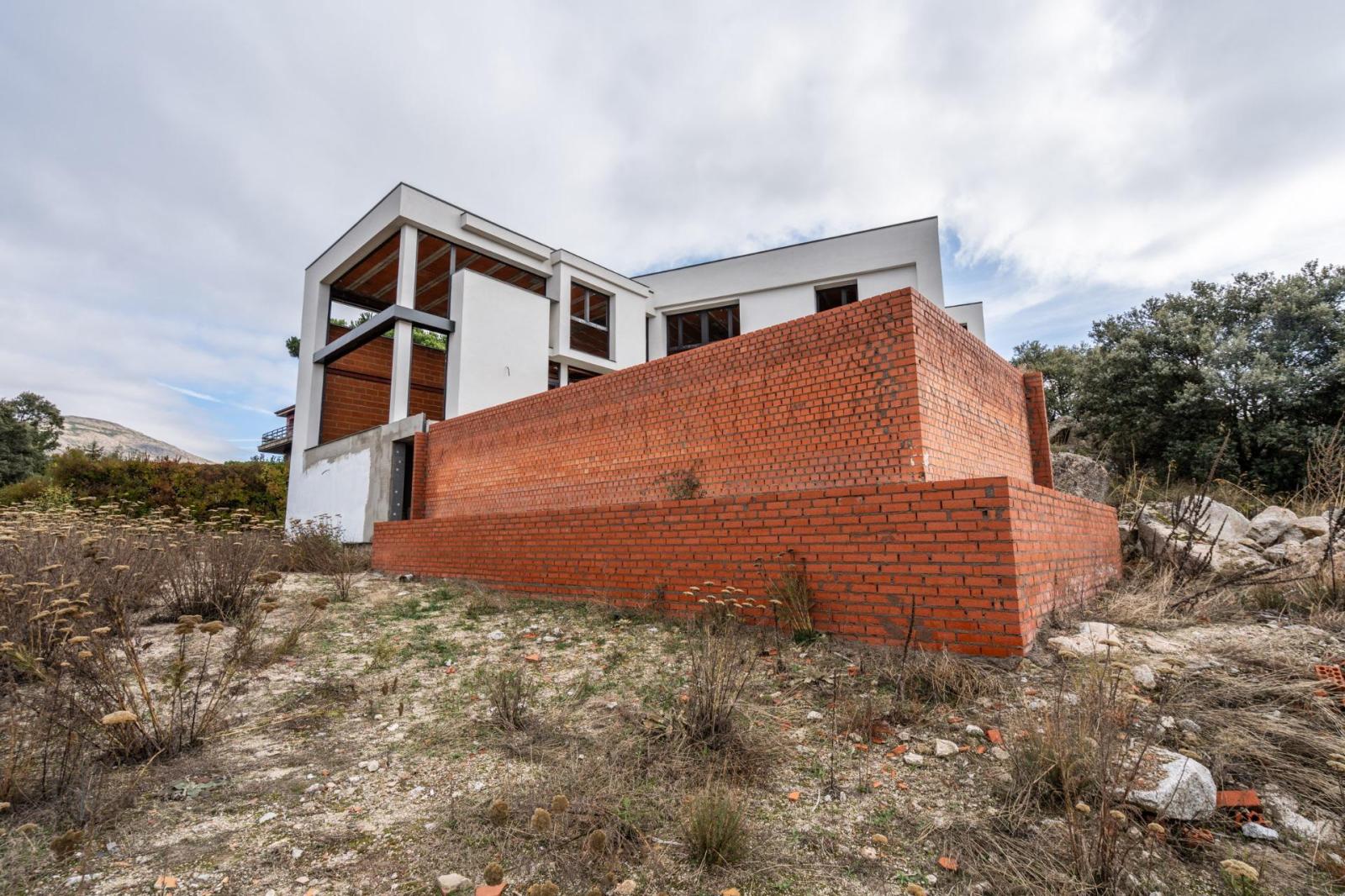Chalet for Sale in El Espinar