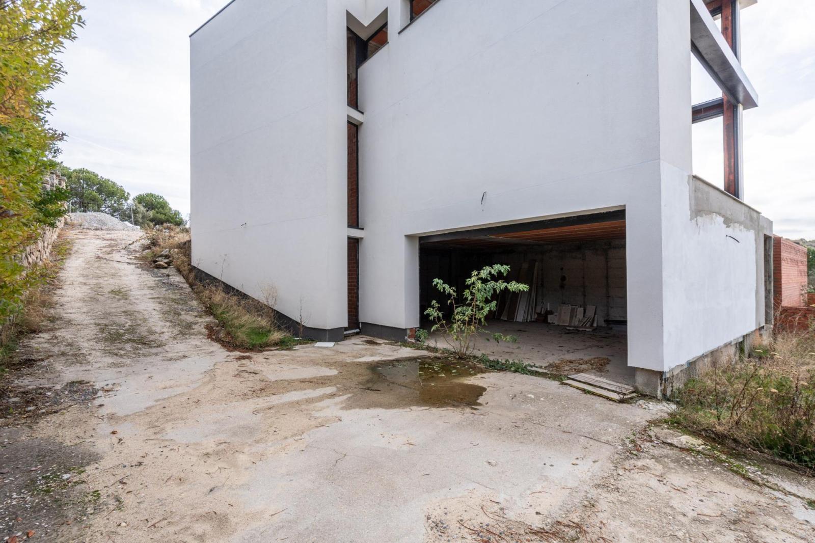 Chalet for Sale in El Espinar