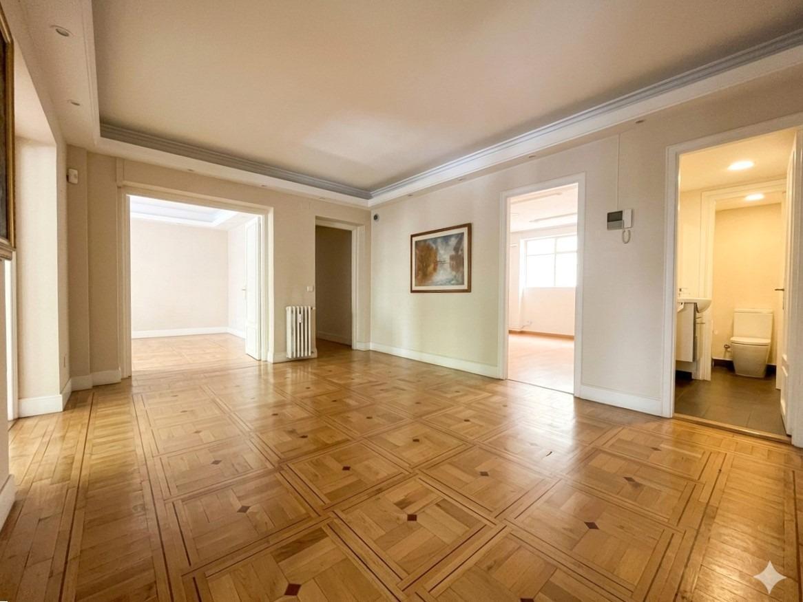 Office for Sale in Madrid