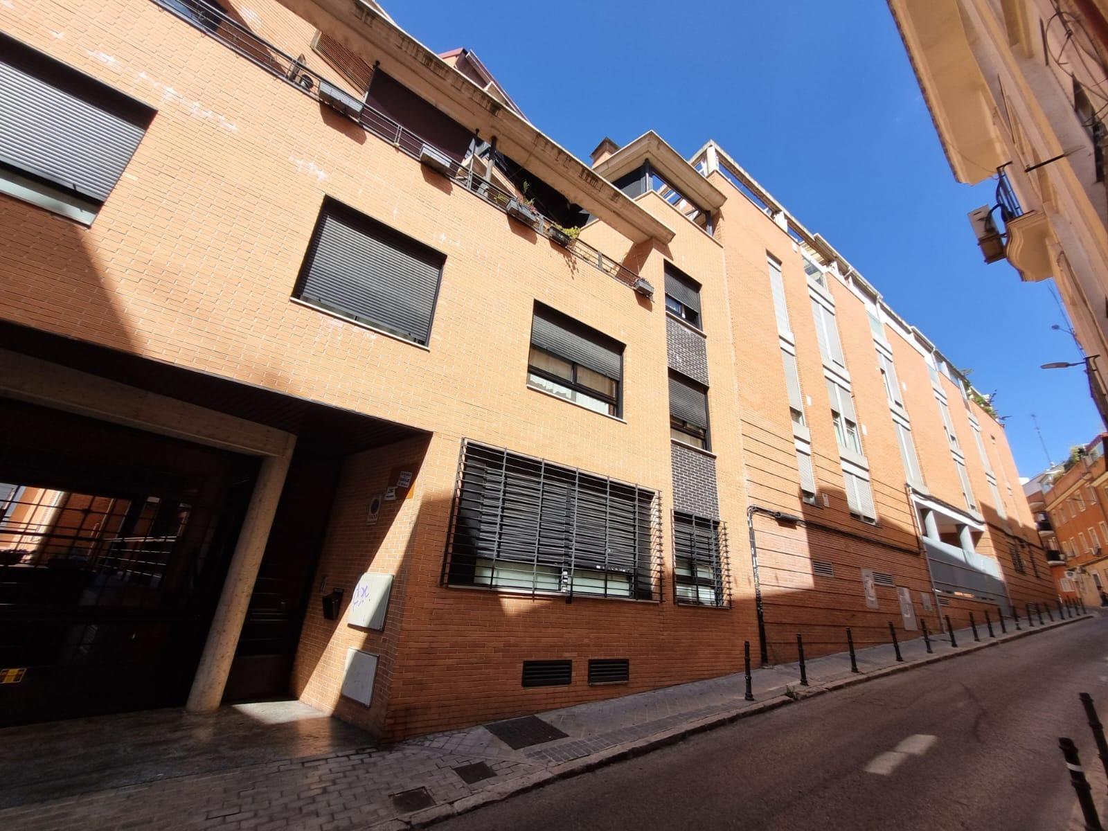 Garage for Sale in Madrid