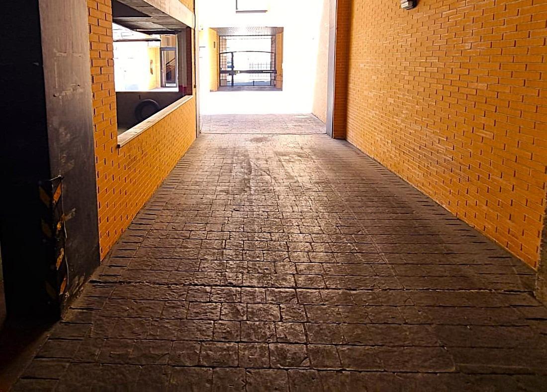 Garage for Sale in Madrid