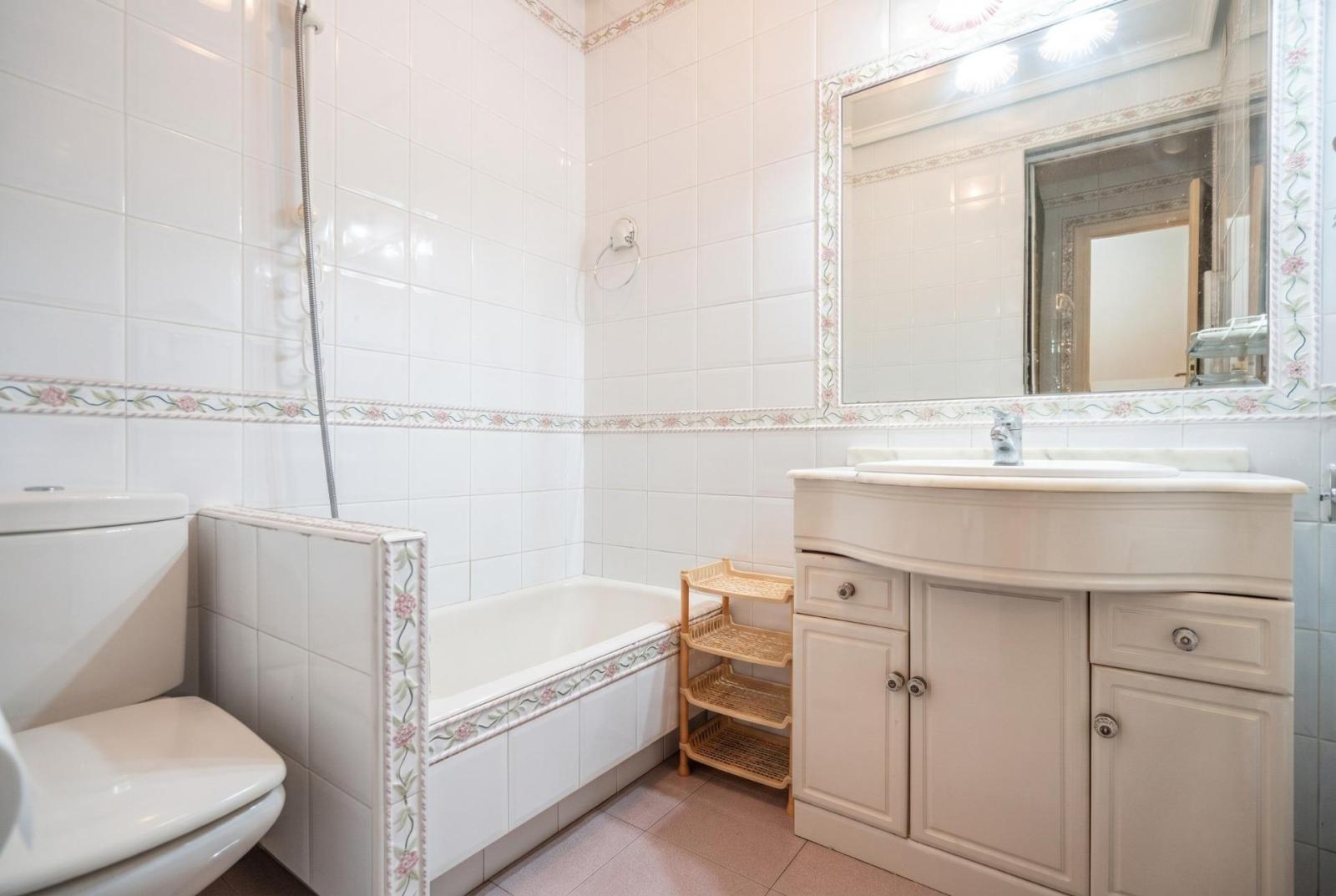 Flat for Sale in Madrid