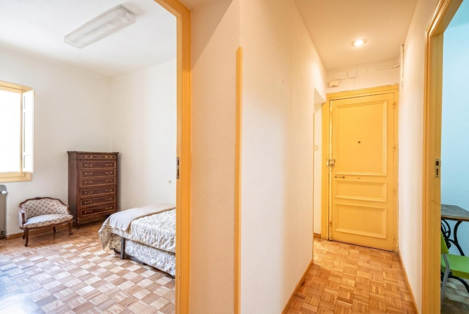 Flat for Sale in Madrid