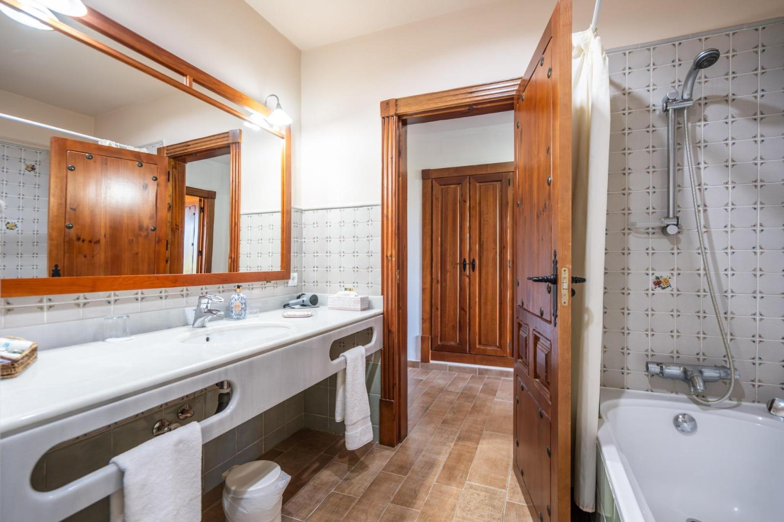 Country Property for Sale in Cenicientos
