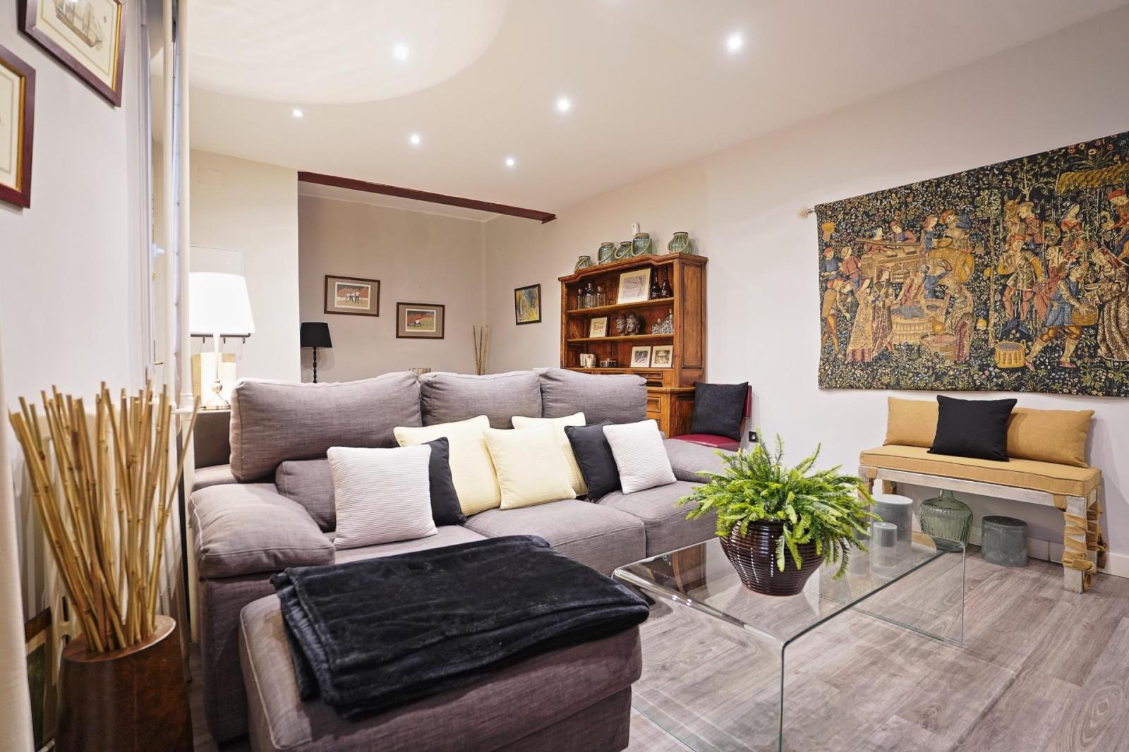 Flat for Sale in Madrid