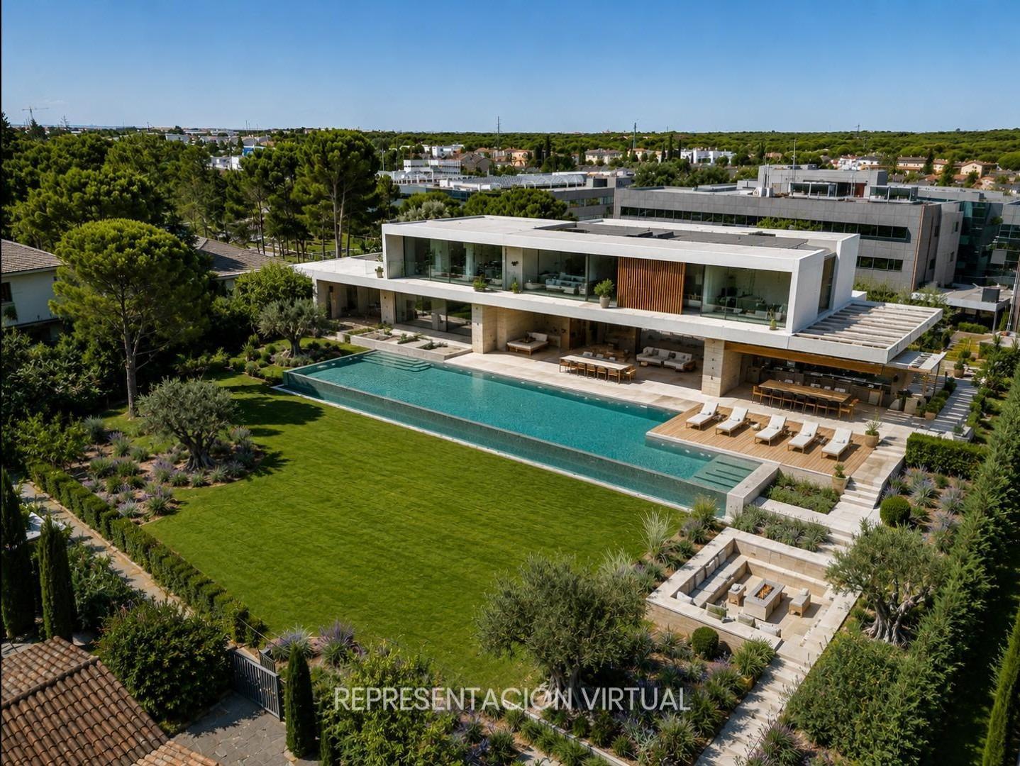 Plot for Sale in Madrid