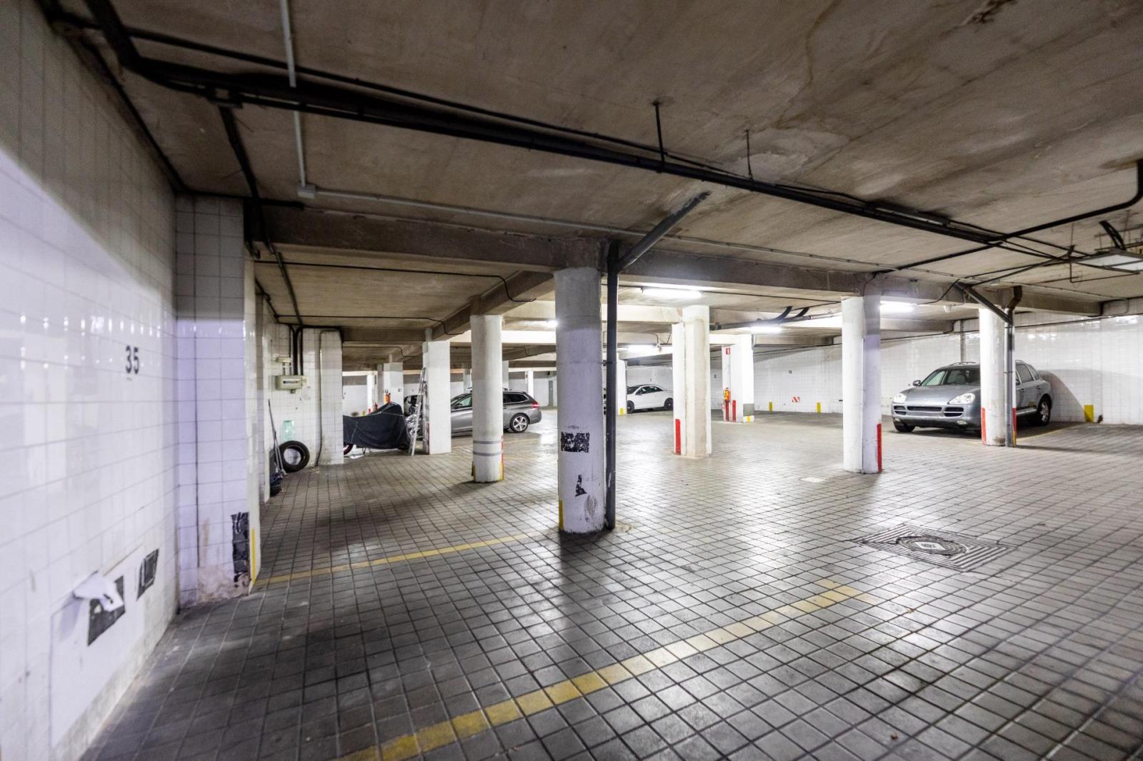 Garaje en Venta en Madrid