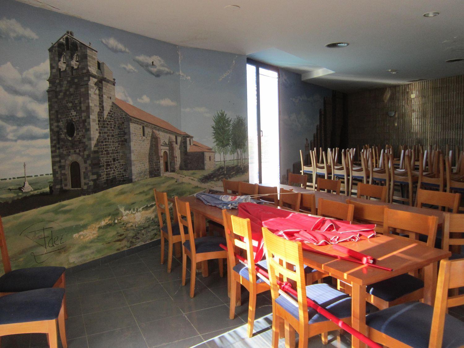 Building for Sale in Riocabado