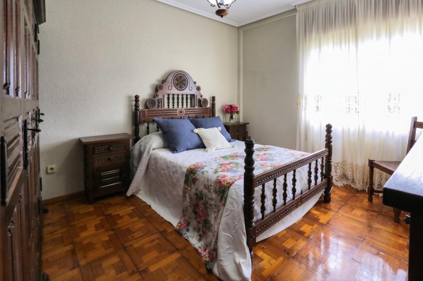 Chalet for Sale in Reocín