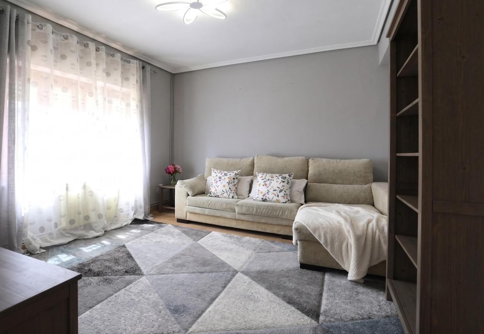 Chalet for Sale in Reocín